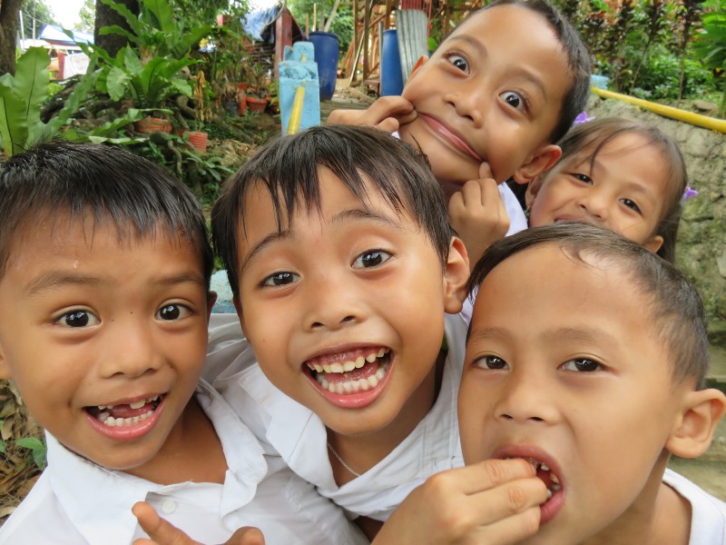 フィリピン セブ島の子ども