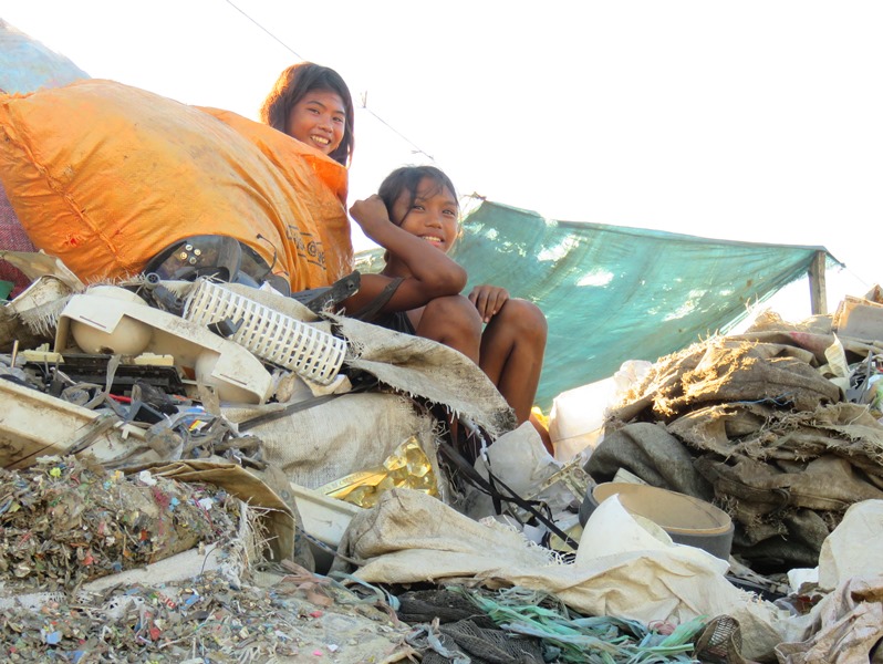 フィリピン セブのゴミ山の環境