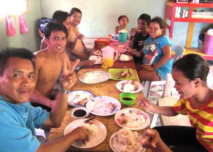 フィリピン人の食事